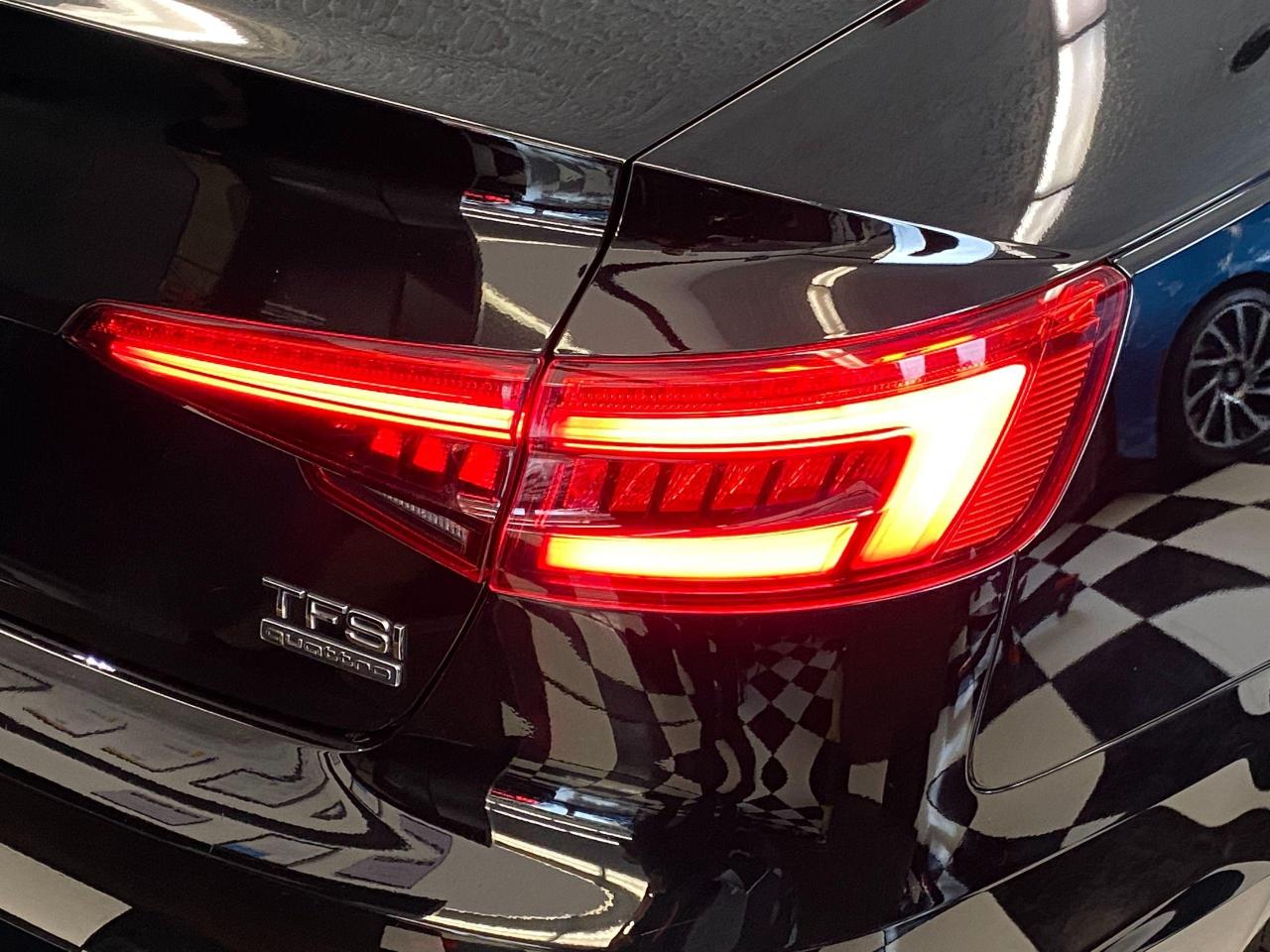2017 Audi A4 Quattro+Apple Play+Roof+Xenons+ACCIDENT FREE Photo127