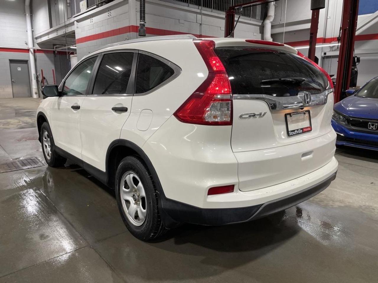 2015 Honda CR-V LX Photo