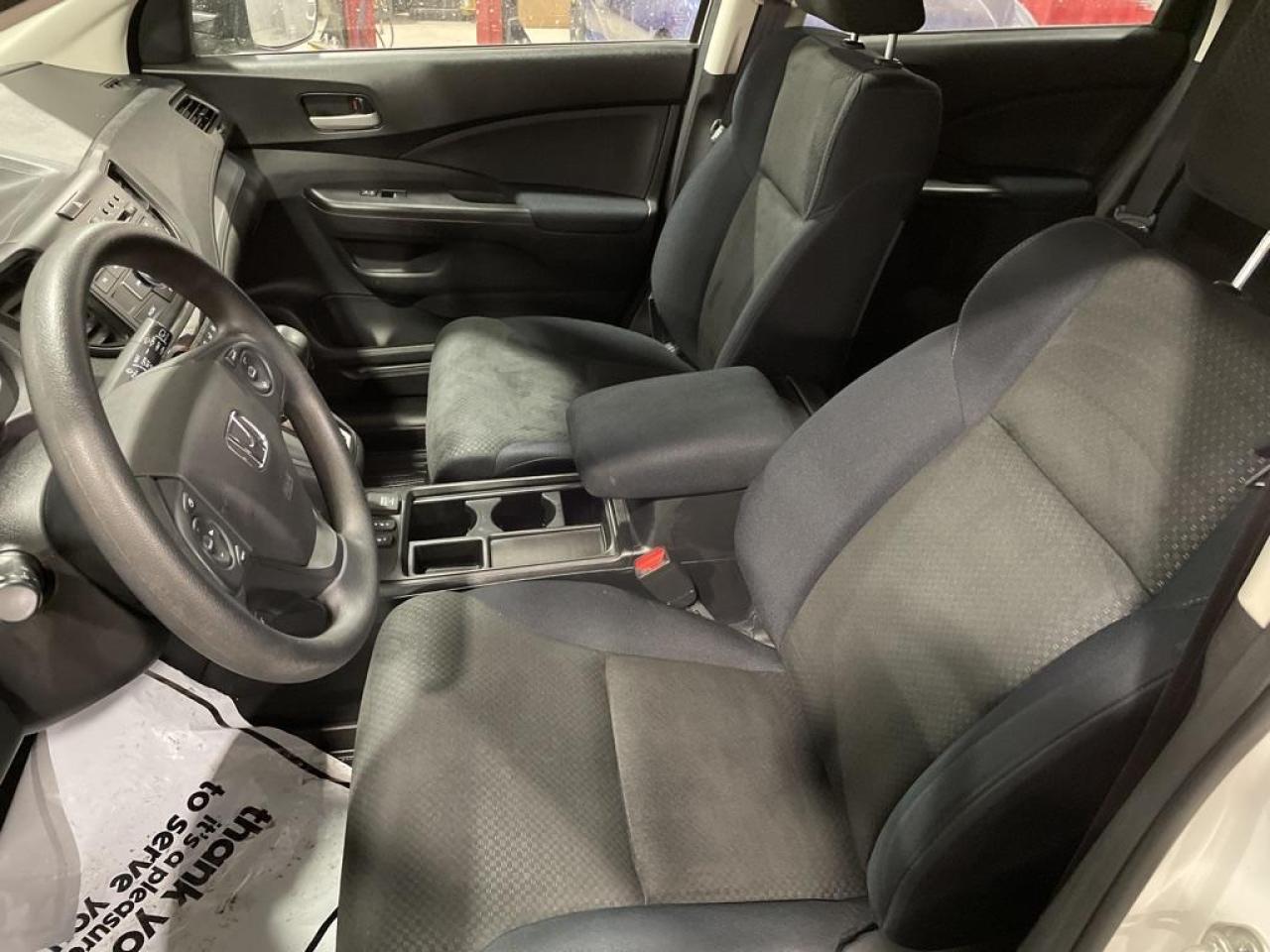 2015 Honda CR-V LX Photo