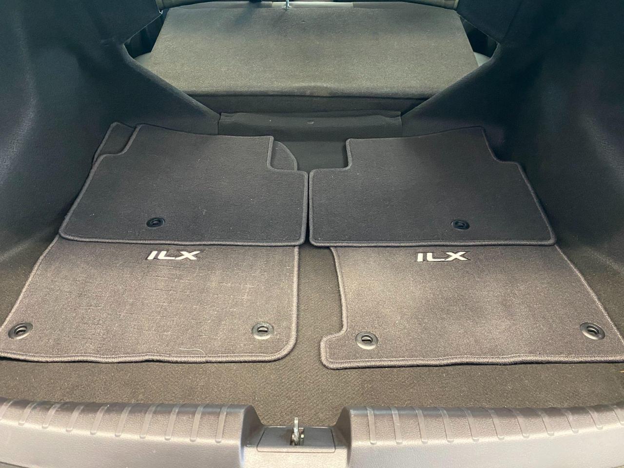 2018 Acura ILX TECH+LED Lights+Sunroof+Lane Keep+ACCIDENT FREE - Photo #26