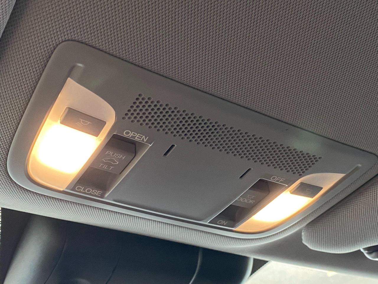 2018 Acura ILX TECH+LED Lights+Sunroof+Lane Keep+ACCIDENT FREE - Photo #47