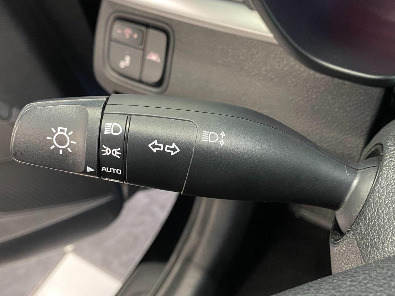 2019 Kia Optima LX+Apple Play+Camera+Heated Seats+ACCIDENT FREE - Photo #54