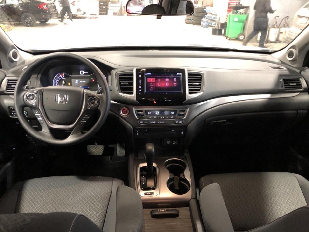 2019 Honda Ridgeline SPORT Photo