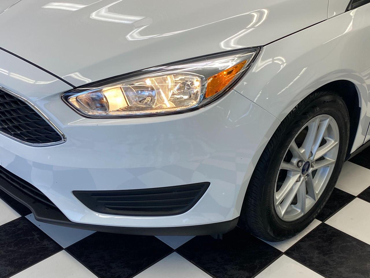 2017 Ford Focus SE+Heated Seats & Steering+Camera+ACCIDENT FREE - Photo #38