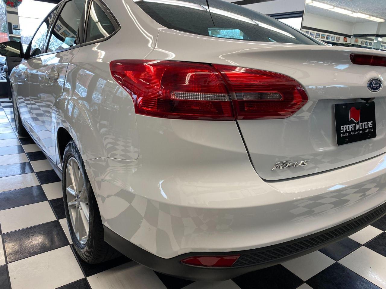 2017 Ford Focus SE+Heated Seats & Steering+Camera+ACCIDENT FREE - Photo #39