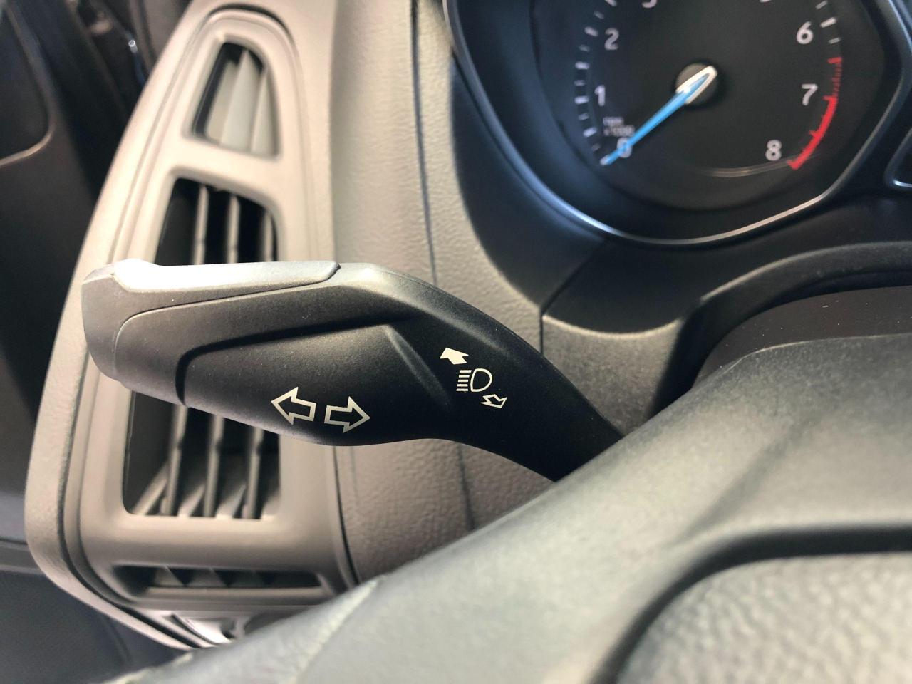 2017 Ford Focus SE+Heated Seats & Steering+Camera+ACCIDENT FREE - Photo #52