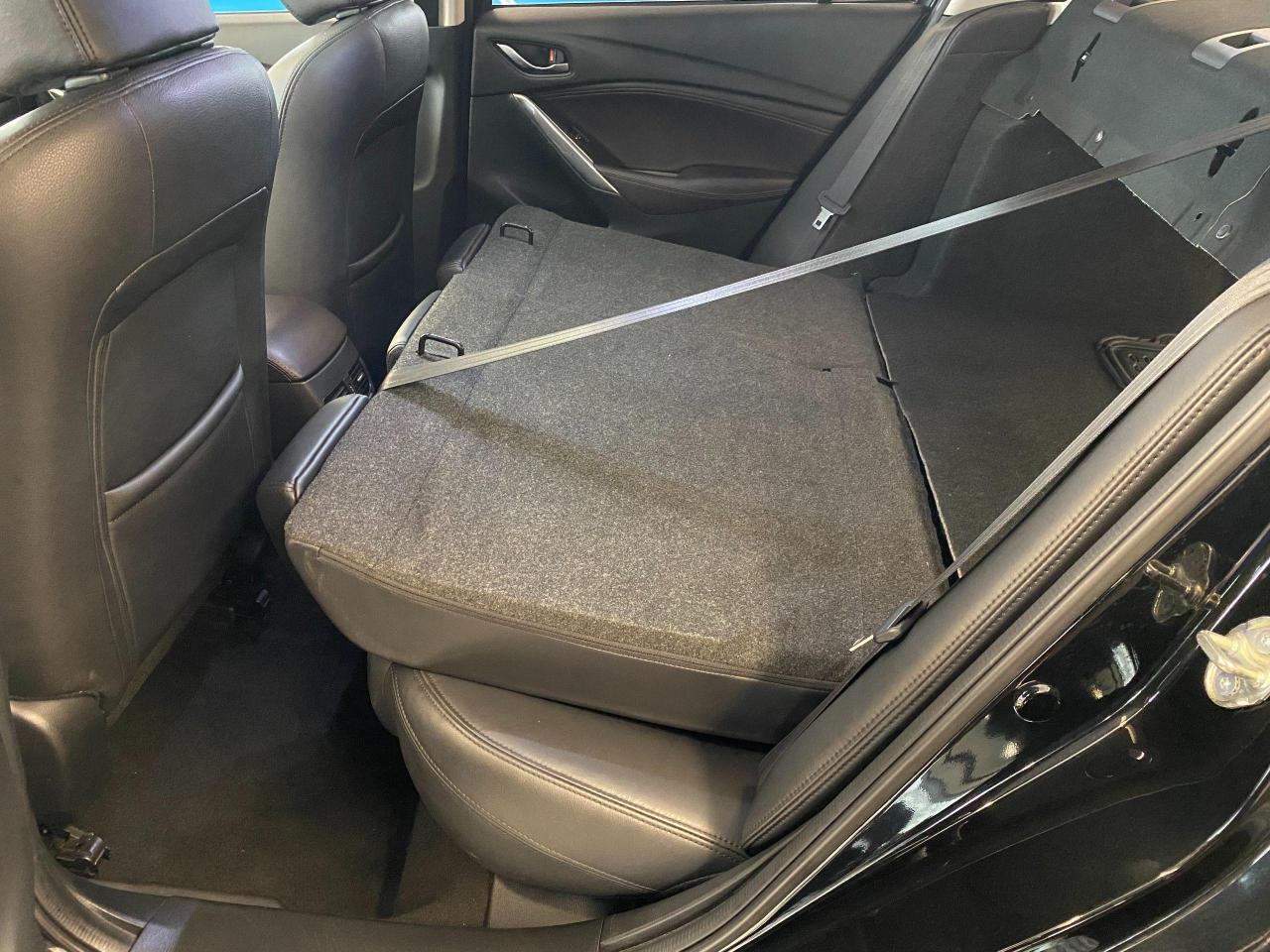 2017 Mazda MAZDA6 GT TECH+Camera+Roof+BlindSpot+ACCIDENT FREE - Photo #24