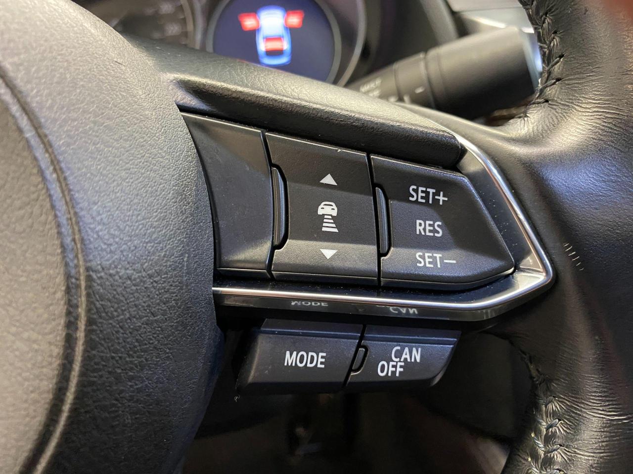 2017 Mazda MAZDA6 GT TECH+Camera+Roof+BlindSpot+ACCIDENT FREE - Photo #55