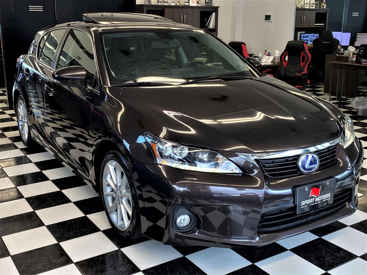 2011 Lexus CT 200h CT200H+Roof+Camera+New Tires+Brakes+ACCIDENT FREE - Photo #5