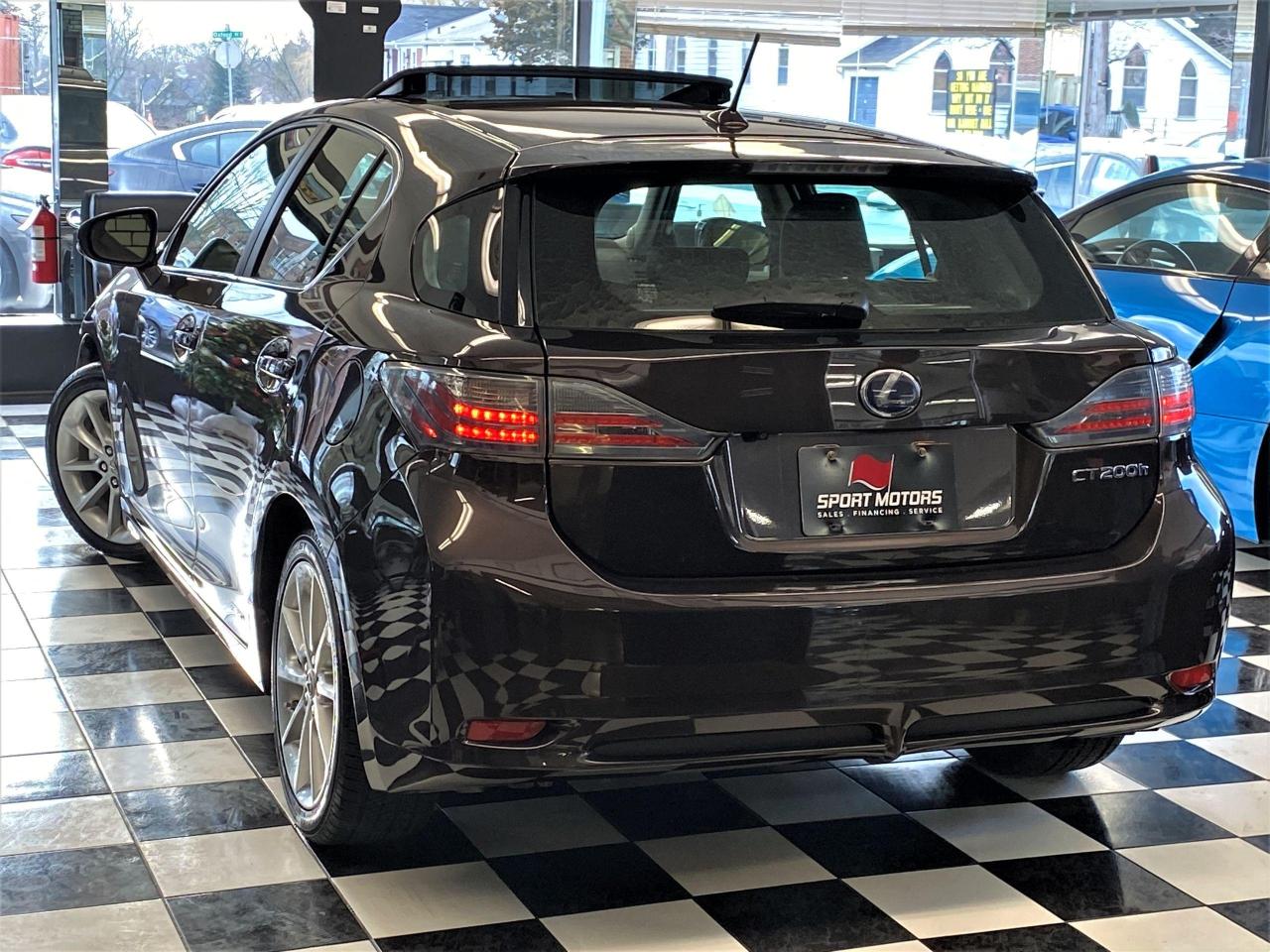 2011 Lexus CT 200h CT200H+Roof+Camera+New Tires+Brakes+ACCIDENT FREE - Photo #13