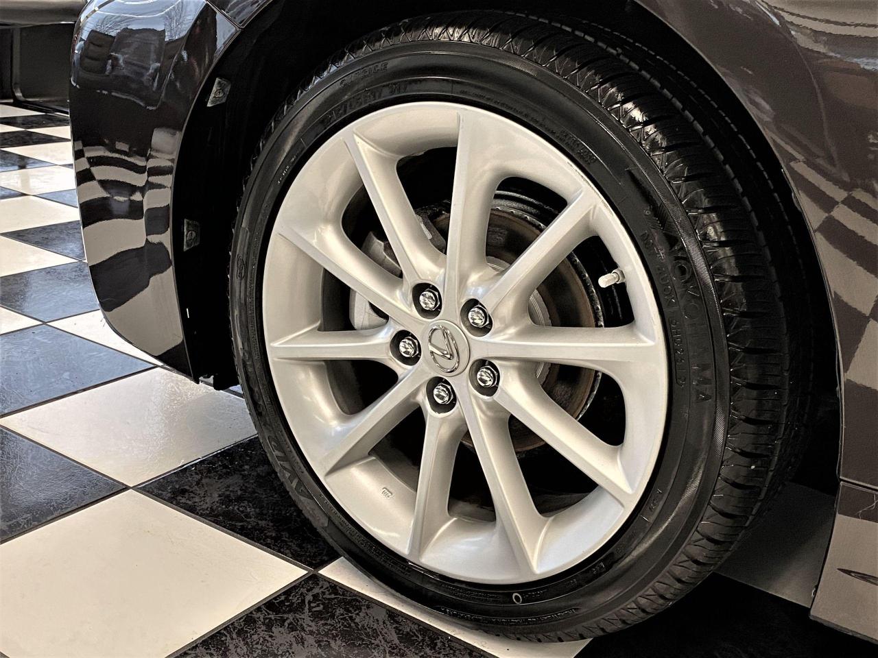 2011 Lexus CT 200h CT200H+Roof+Camera+New Tires+Brakes+ACCIDENT FREE - Photo #56