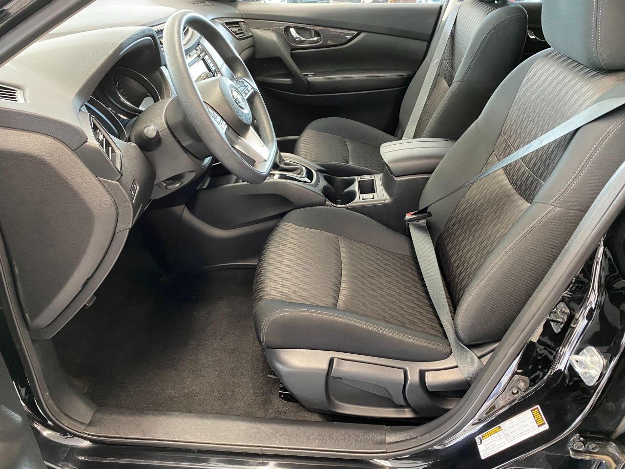 2018 Nissan Rogue S+Apple Play+Blind Spot+Camera+ACCIDENT FREE - Photo #18