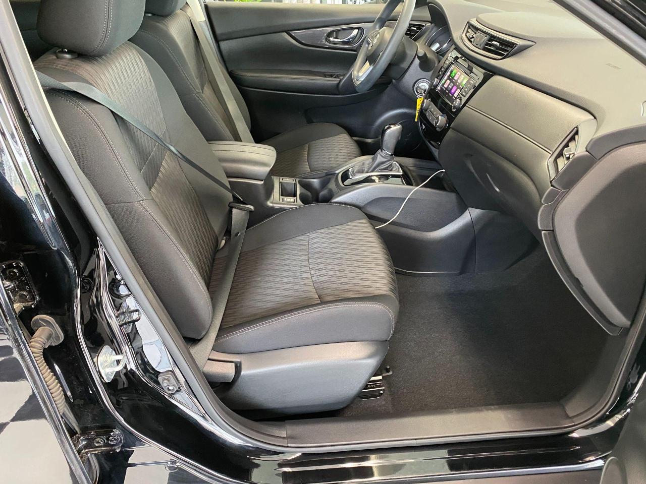 2018 Nissan Rogue S+Apple Play+Blind Spot+Camera+ACCIDENT FREE - Photo #21