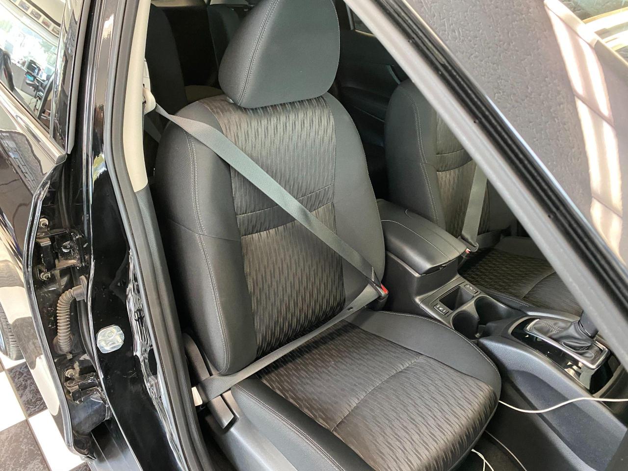 2018 Nissan Rogue S+Apple Play+Blind Spot+Camera+ACCIDENT FREE - Photo #22