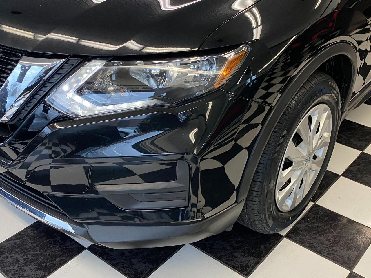 2018 Nissan Rogue S+Apple Play+Blind Spot+Camera+ACCIDENT FREE - Photo #39