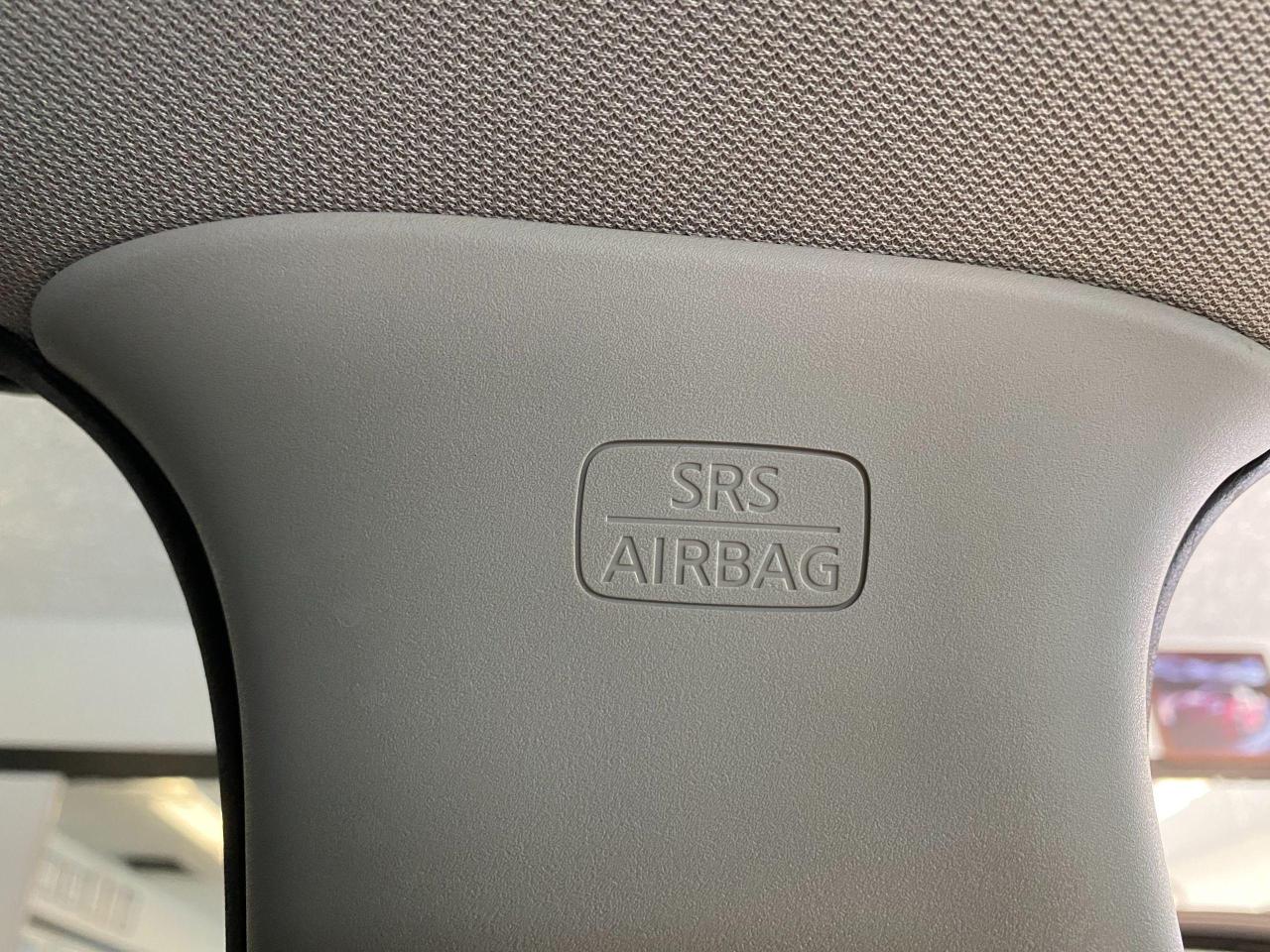 2018 Nissan Rogue S+Apple Play+Blind Spot+Camera+ACCIDENT FREE - Photo #45