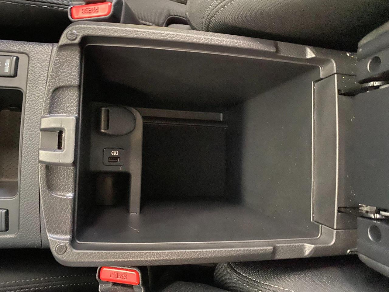 2018 Nissan Rogue S+Apple Play+Blind Spot+Camera+ACCIDENT FREE - Photo #51