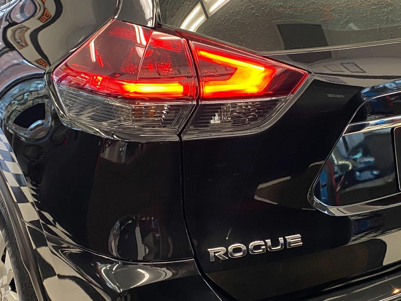 2018 Nissan Rogue S+Apple Play+Blind Spot+Camera+ACCIDENT FREE - Photo #65