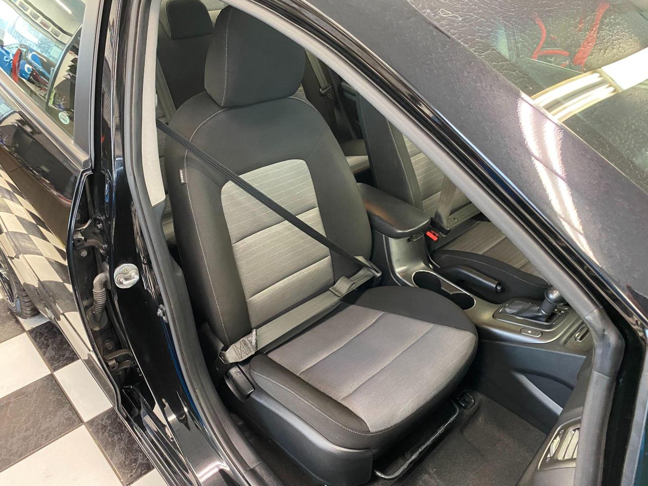 2016 Kia Forte LX+Sunroof+Heated Seats+Bluetooth+ACCIDENT FREE - Photo #22