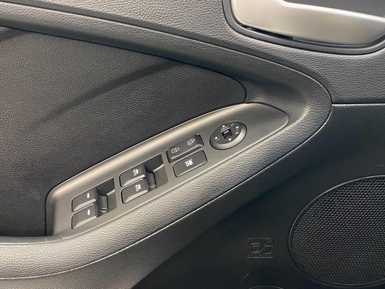 2016 Kia Forte LX+Sunroof+Heated Seats+Bluetooth+ACCIDENT FREE - Photo #36
