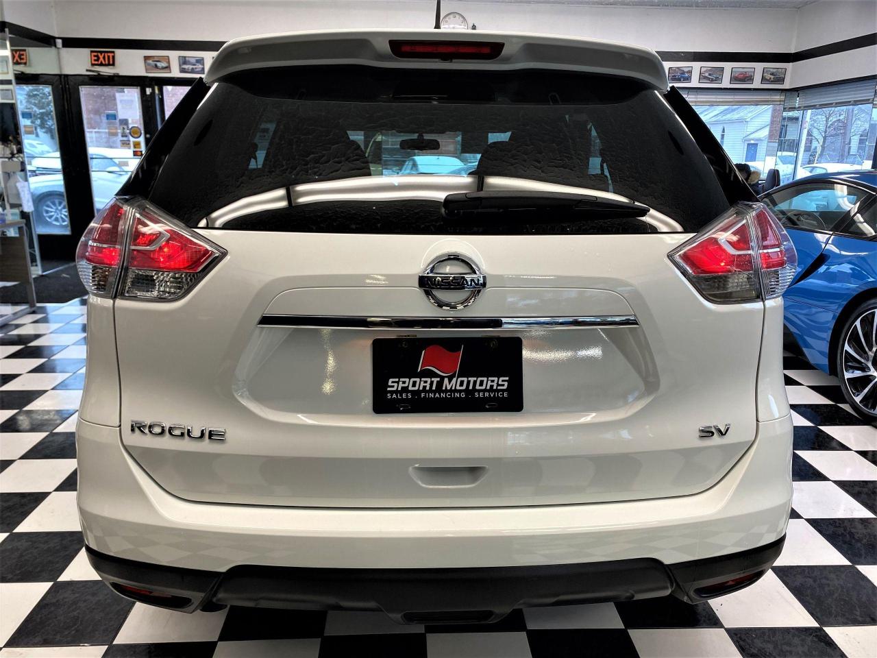 2016 Nissan Rogue SV+Push Start+Camera+Heated Seats+ACCIDENT FREE - Photo #3