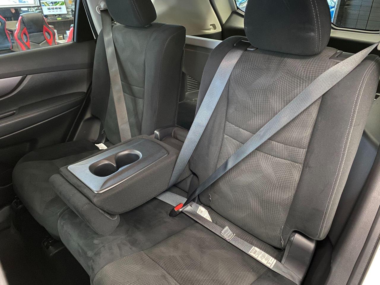 2016 Nissan Rogue SV+Push Start+Camera+Heated Seats+ACCIDENT FREE - Photo #23