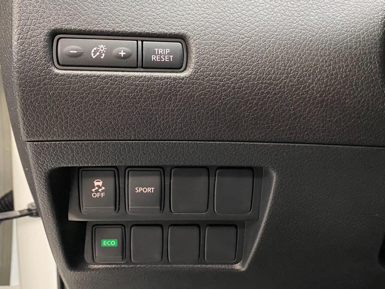 2016 Nissan Rogue SV+Push Start+Camera+Heated Seats+ACCIDENT FREE - Photo #36