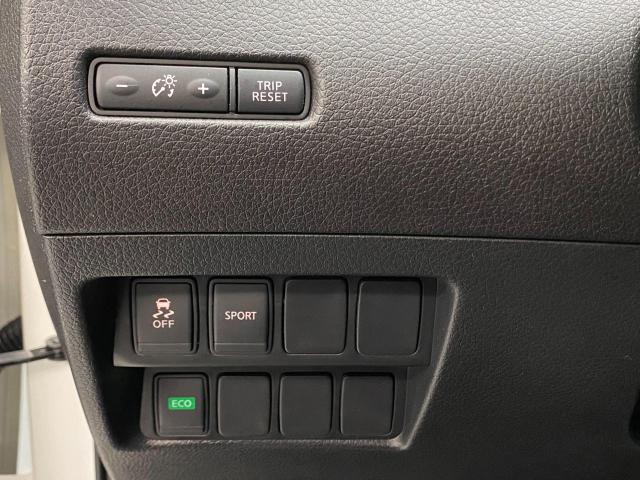 2016 Nissan Rogue SV+Push Start+Camera+Heated Seats+ACCIDENT FREE Photo36