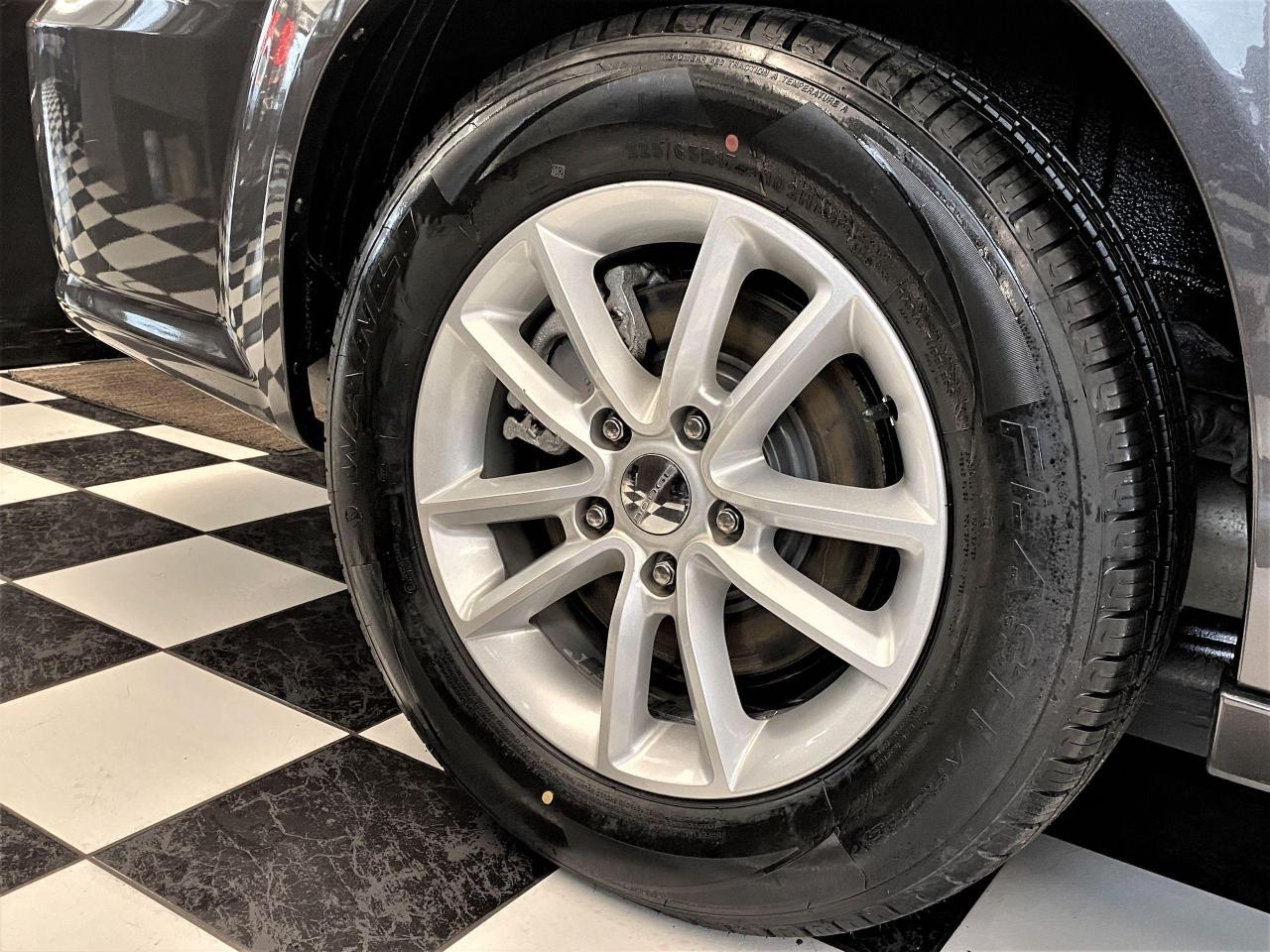 2015 Dodge Grand Caravan SXT+DVD+Camera+New Tires+Brakes+ACCIDENT FREE - Photo #58