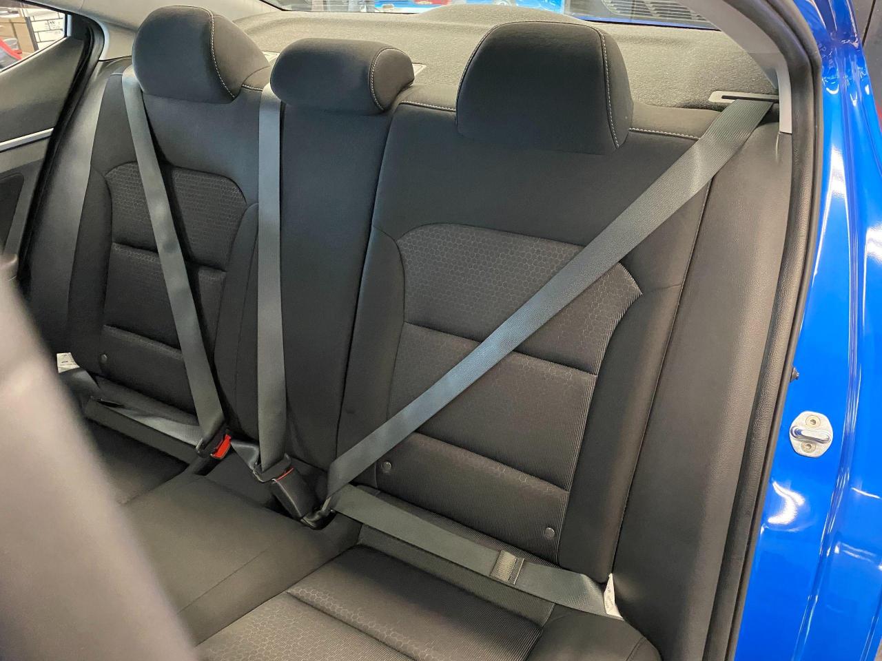 2018 Hyundai Elantra GL+ApplePlay+Blind Spot+Camera+ACCIDENT FREE - Photo #23