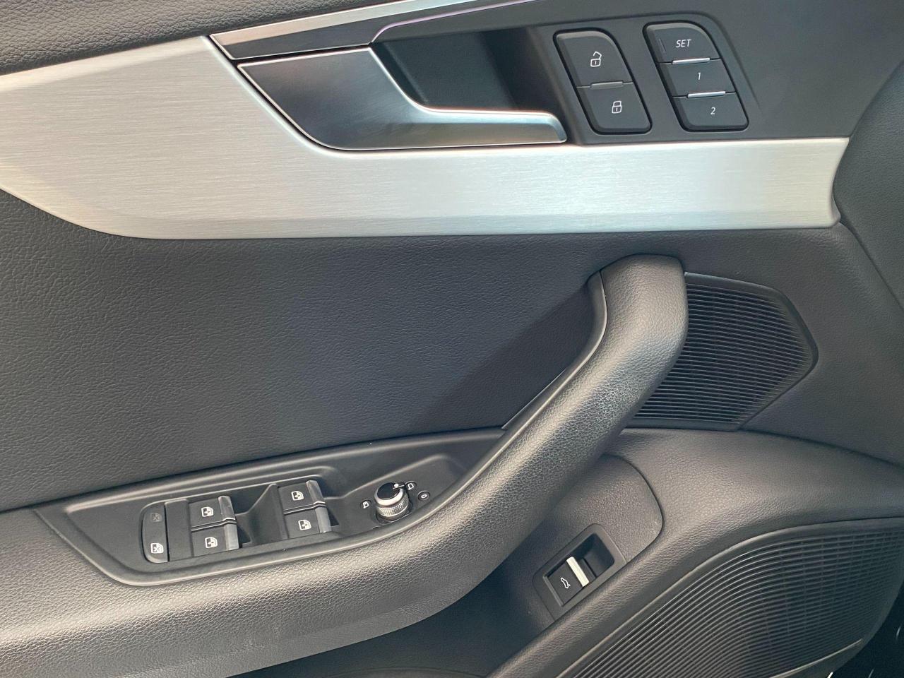 2017 Audi A4 Technik S-Line Quattro+360 Camera+ACCIDENT FREE - Photo #51