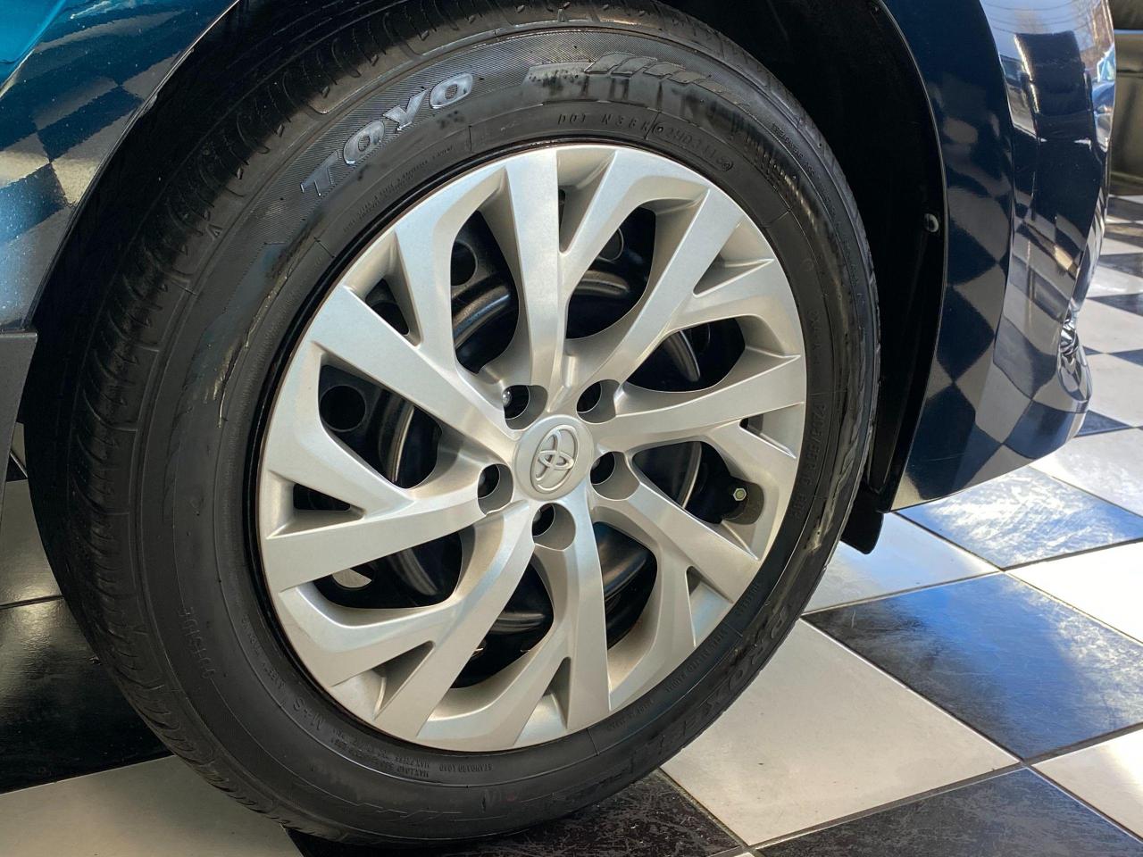 2017 Toyota Corolla LE+Toyota Sense+New Brakes+Lane Keep+ACCIDENT FREE Photo118