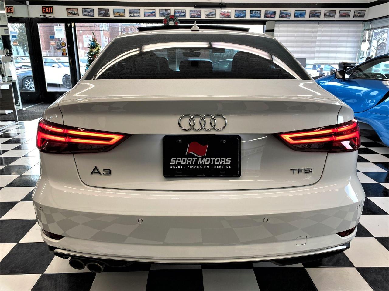 2017 Audi A3 2.0T Progressiv+Camera+Roof+Xenons+ACCIDENT FREE - Photo #3