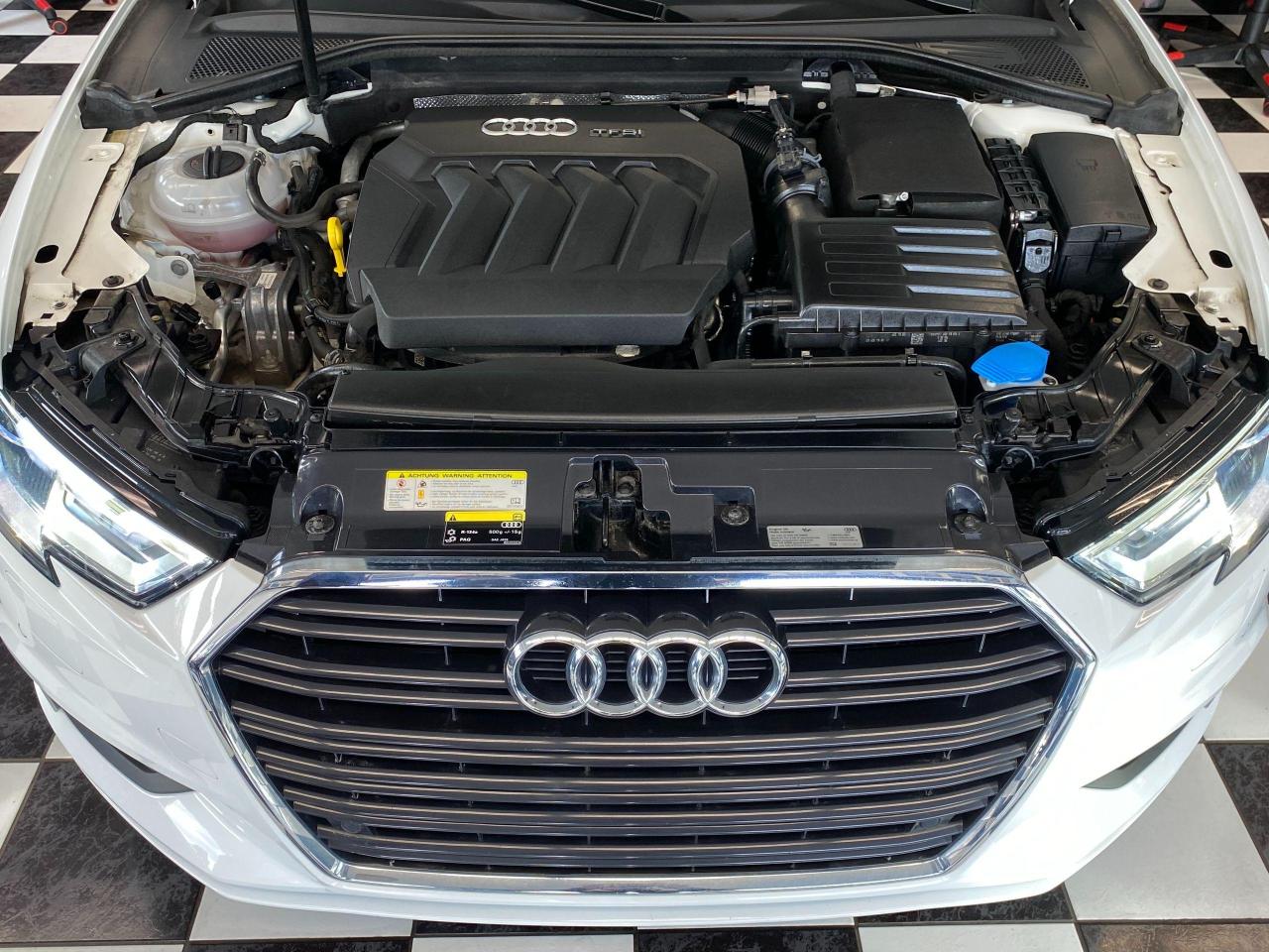 2017 Audi A3 2.0T Progressiv+Camera+Roof+Xenons+ACCIDENT FREE - Photo #7