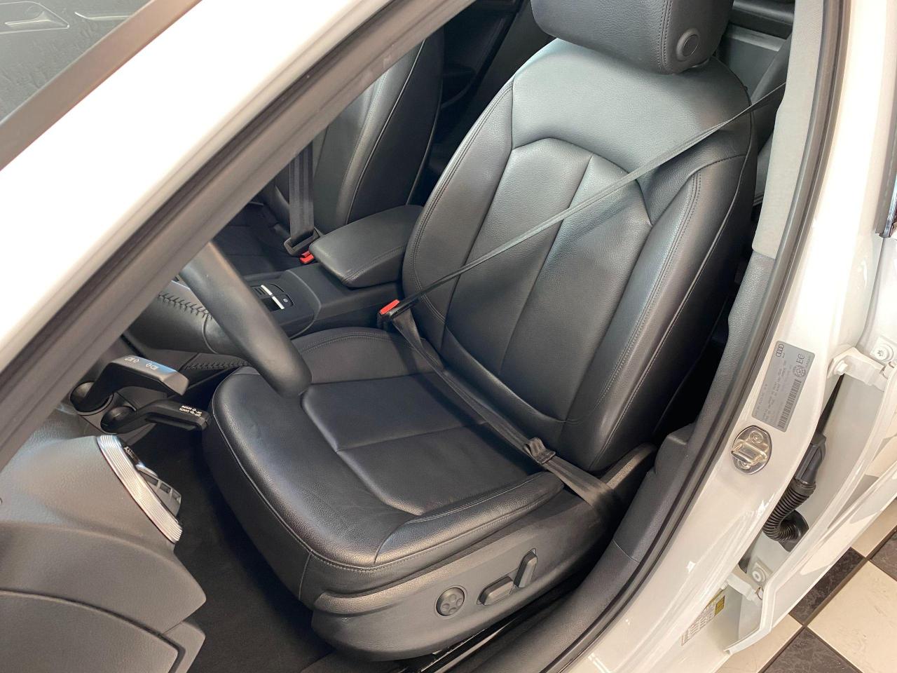2017 Audi A3 2.0T Progressiv+Camera+Roof+Xenons+ACCIDENT FREE - Photo #16