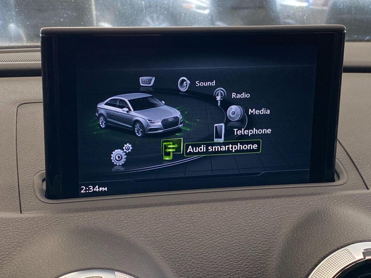 2017 Audi A3 2.0T Progressiv+Camera+Roof+Xenons+ACCIDENT FREE - Photo #28