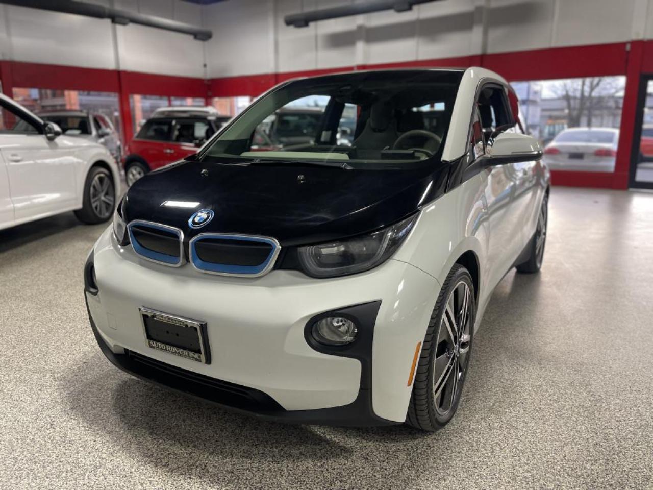2014 BMW i3 NO ACCIDENTS/ FULL ELECTRIC/ NAVIGATION/ BACKUP CAMERA Photo2