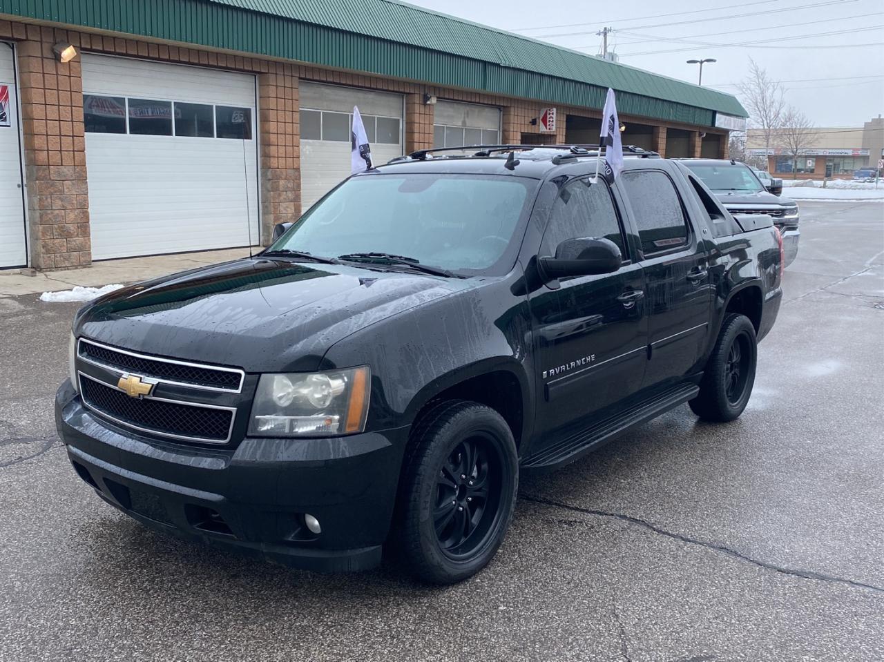 Used 2009 Chevrolet Avalanche for Sale in Caledon, Ontario Carpages.ca