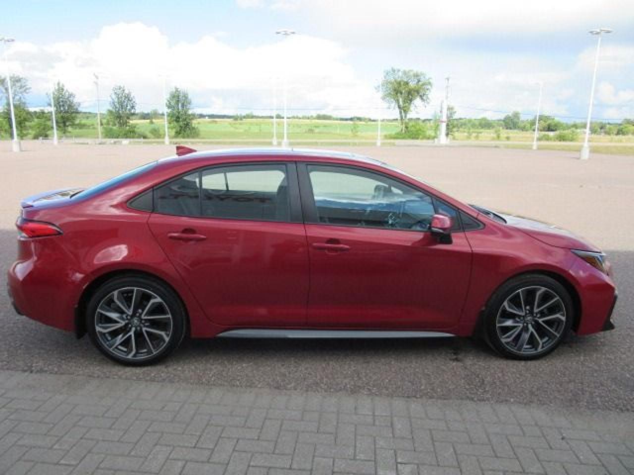 2021 Toyota Corolla SE - Photo #6