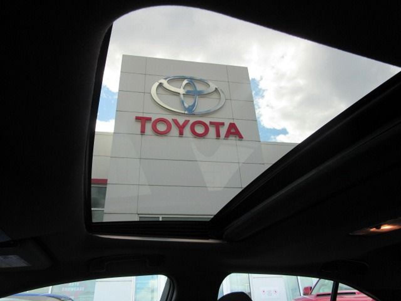 2021 Toyota Corolla SE - Photo #15