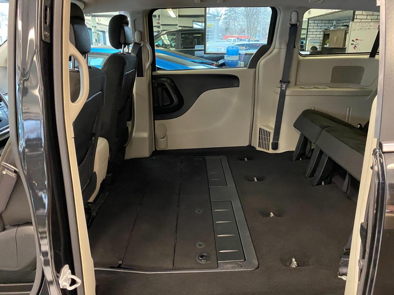 2017 Dodge Grand Caravan Crew+Snow & GO+Cruise Control+New Brakes - Photo #22