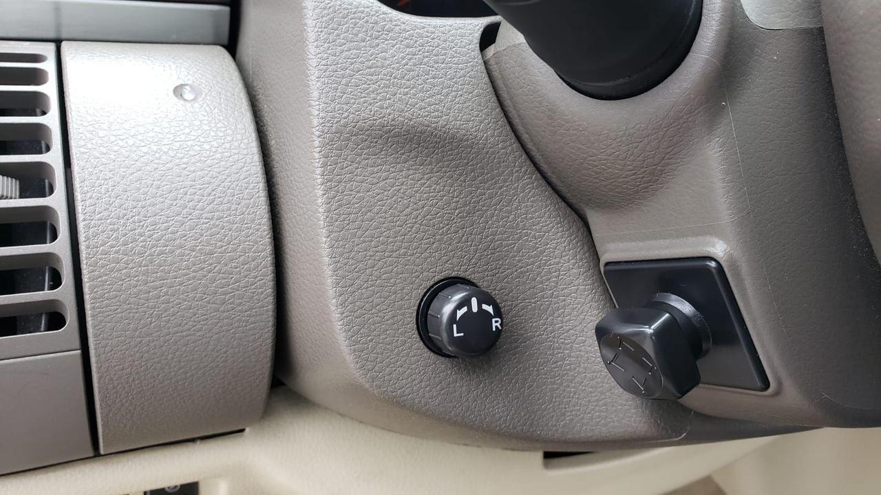 2006 Infiniti G35X Luxury Photo