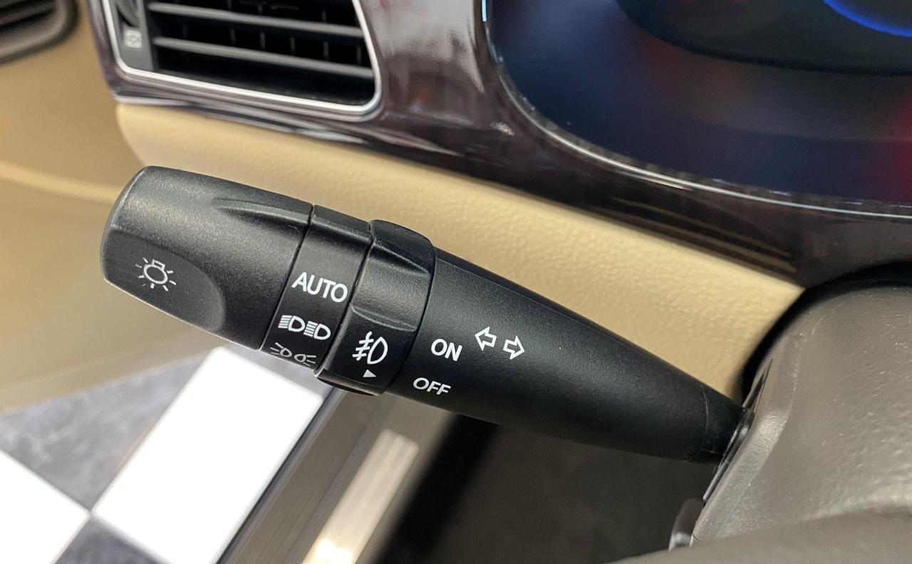 2009 Hyundai Genesis 3.8L V6+Sunroof+Heated Leather+Xenon Lights - Photo #29