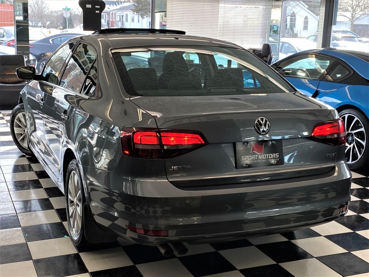 2016 Volkswagen Jetta Trendline+Sunroof+HeatedSeats+Camera+ACCIDENT FREE Photo83