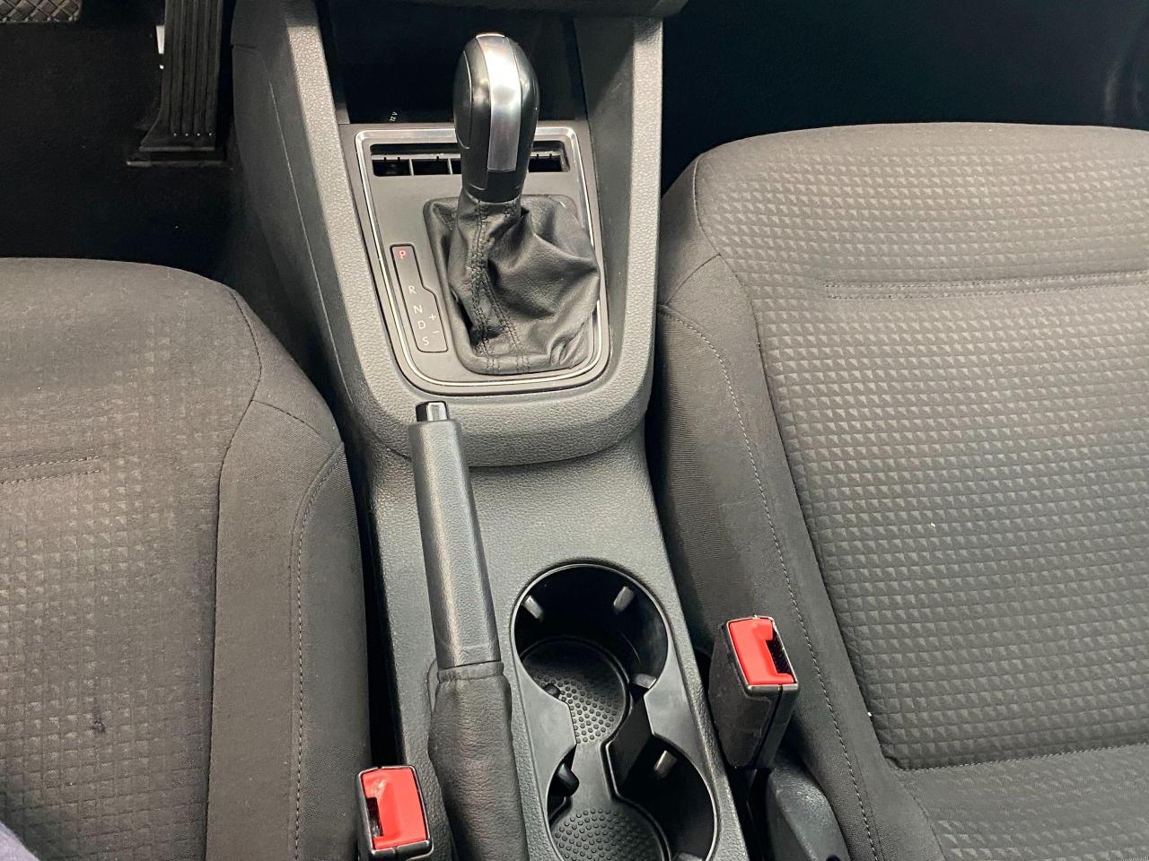 2016 Volkswagen Jetta Trendline+Sunroof+HeatedSeats+Camera+ACCIDENT FREE - Photo #35
