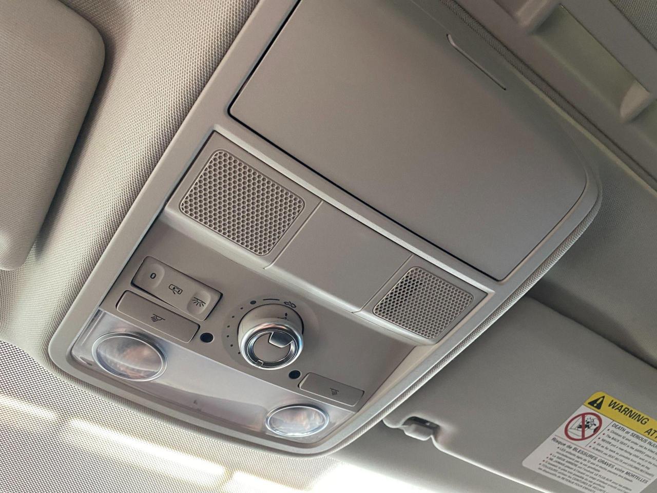 2016 Volkswagen Jetta Trendline+Sunroof+HeatedSeats+Camera+ACCIDENT FREE - Photo #47