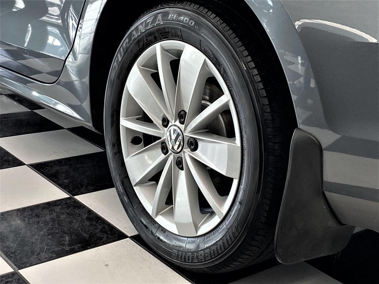 2016 Volkswagen Jetta Trendline+Sunroof+HeatedSeats+Camera+ACCIDENT FREE - Photo #58