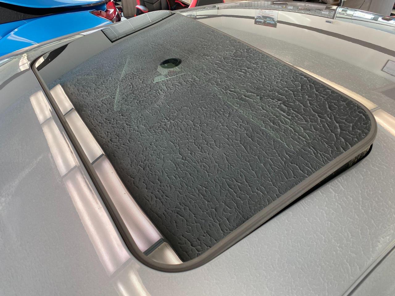 2016 Volkswagen Jetta Trendline+Sunroof+HeatedSeats+Camera+ACCIDENT FREE - Photo #64