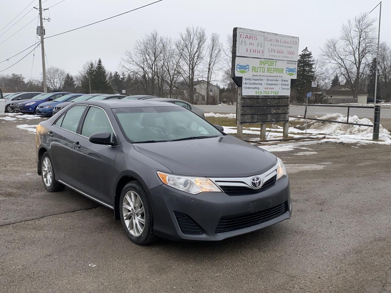 Used 2014 Toyota Camry LE W/ LEATHER & NAVIGATION for Sale in Komoka ...