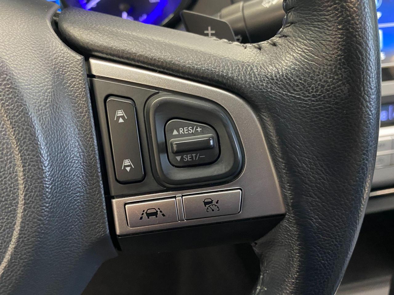 2016 Subaru Legacy 3.6R w/Limited TECH+Eye Sight+AWD+Accident Free - Photo #52